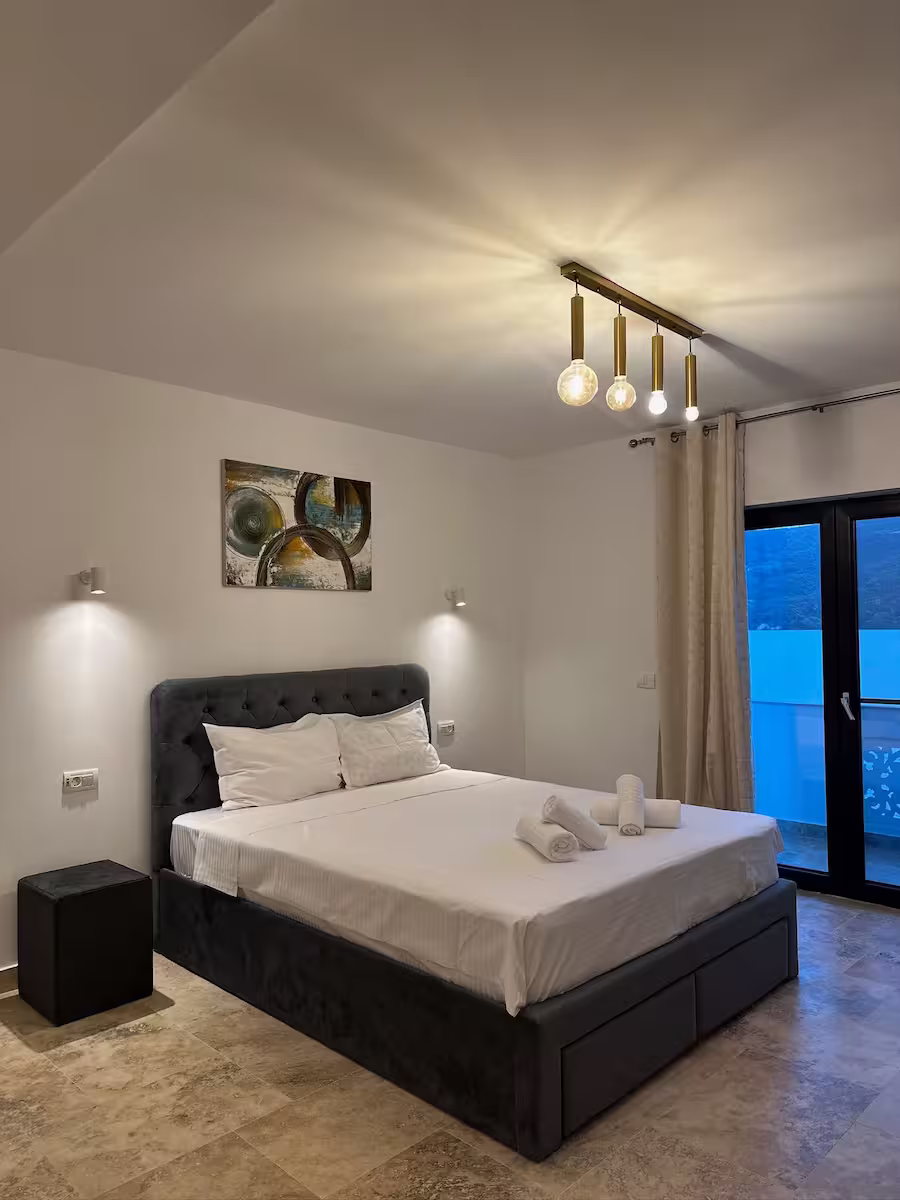 Camera Deluxe Ambasador