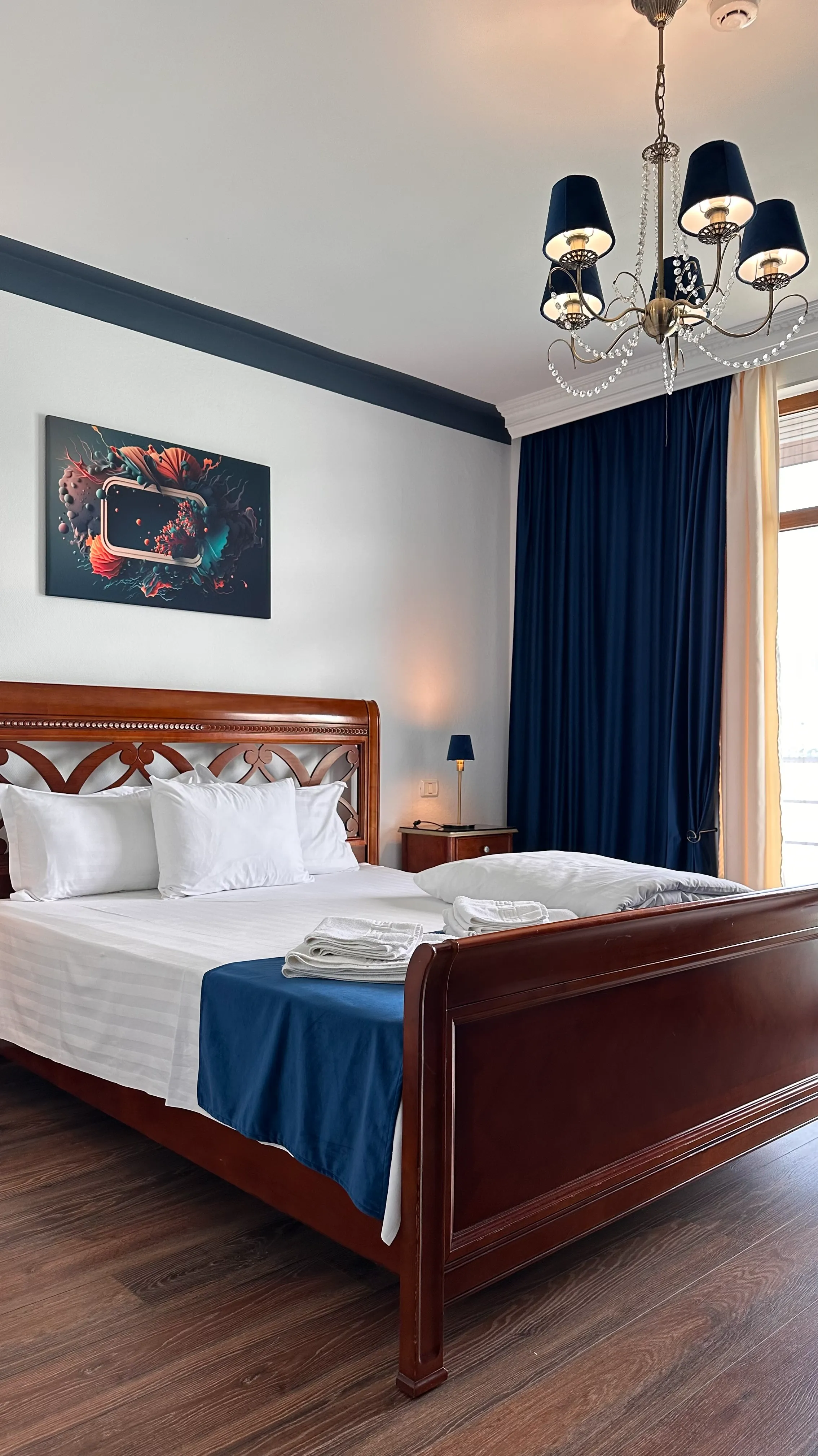 Camera Standard Detail